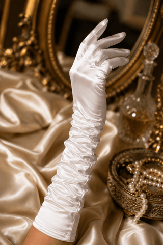 BEYAZ SATEN ELDİVEN - Scarlet Secret