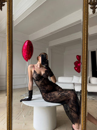 BLACK SEDUCTION NIGHTDRESS - Scarlet Secret