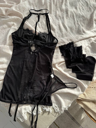 BLACK VALENTINA SET (ÇORAP DAHİL) - Scarlet Secret