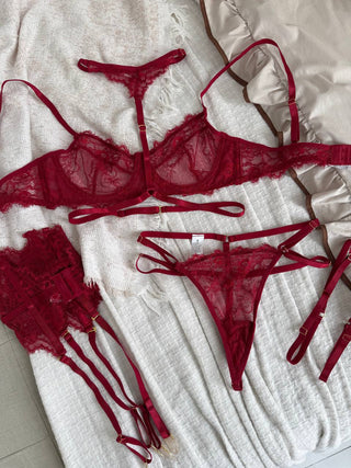 BURGUNDY ECLIPSE JARTIYER SET - Scarlet Secret