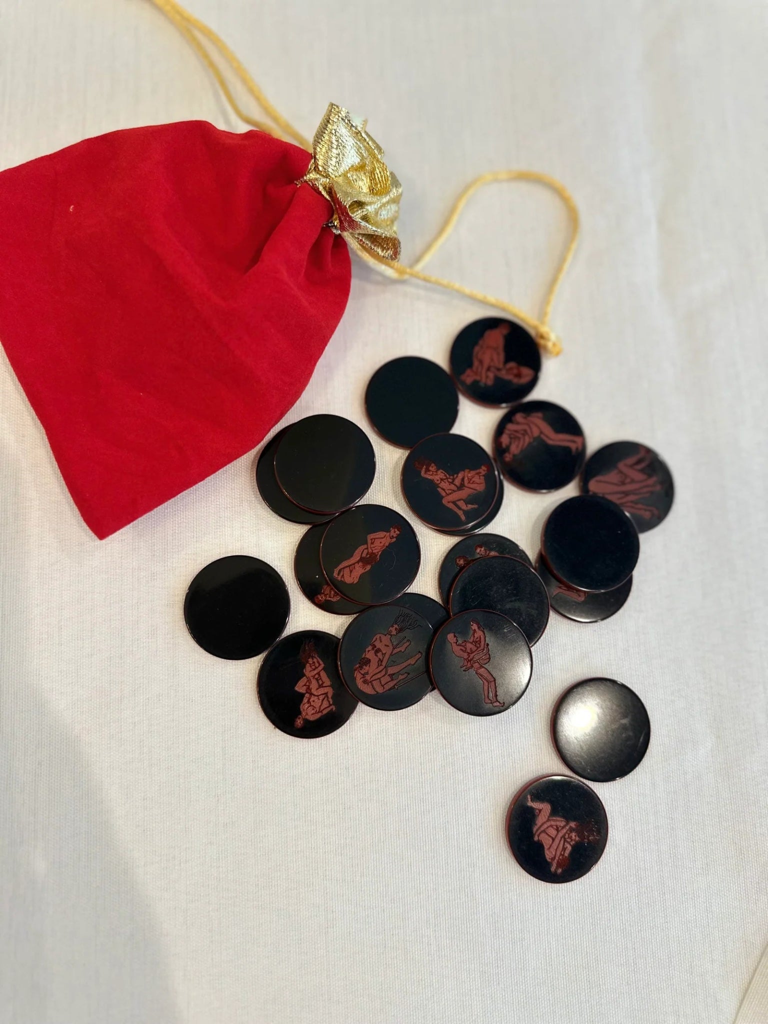 FANTAZİ TOMBALA OYUN - Scarlet Secret