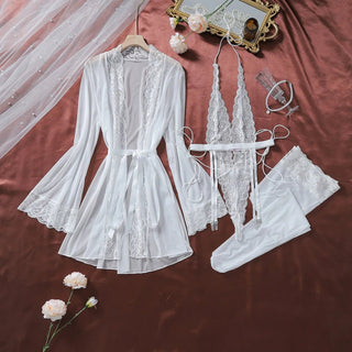 IVORY VEIL ROBE SET (BODY VE ÇORAP DAHİL) - Scarlet Secret