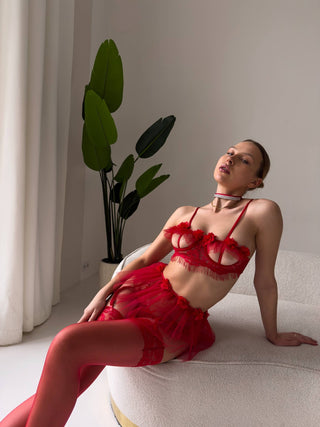 SCARLET BLOSSOM JARTIYER TAKIM - Scarlet Secret